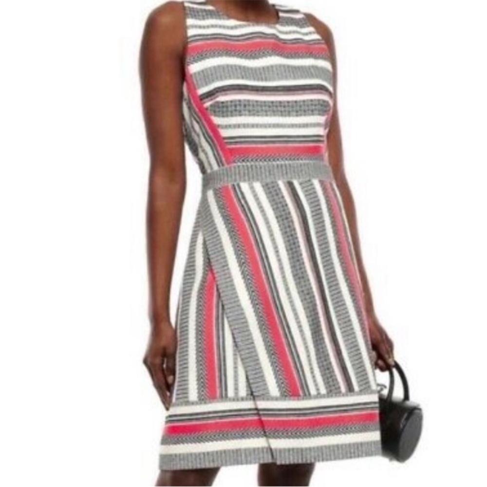 Kate Spade Ribbon Jacquard A-Line Dress Size
12 - GUC